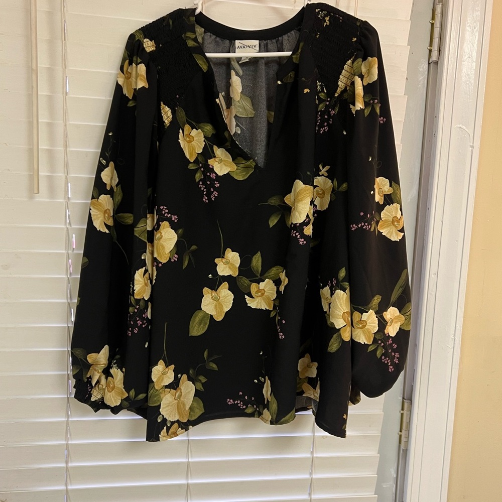 Ava & Viv Black Blouse with Floral Design